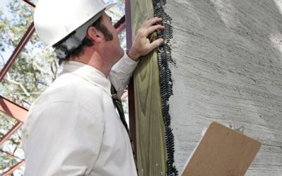 ¿Es el yeso perjudicial para el acero?